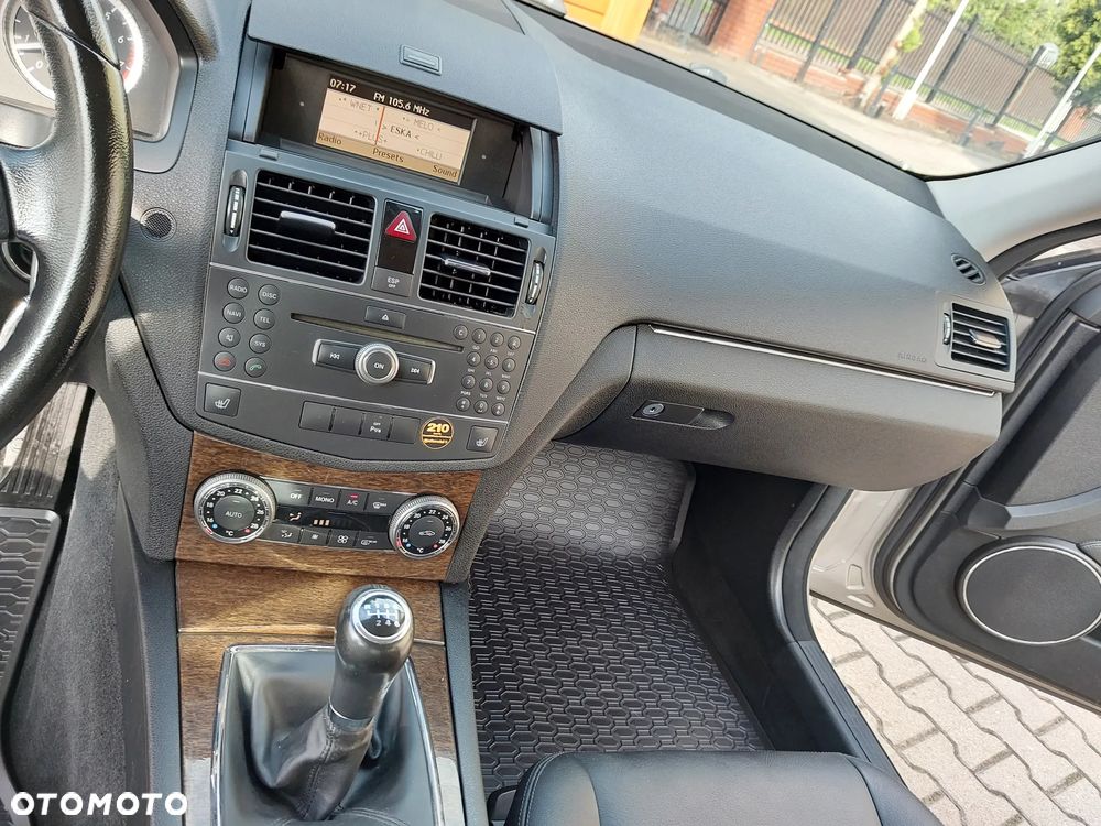Mercedes-Benz Klasa C 280 Elegance Sport Edition + - 18