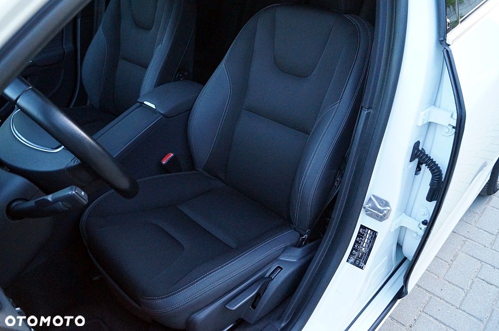 Volvo V60 D4 Edition Pro - 19