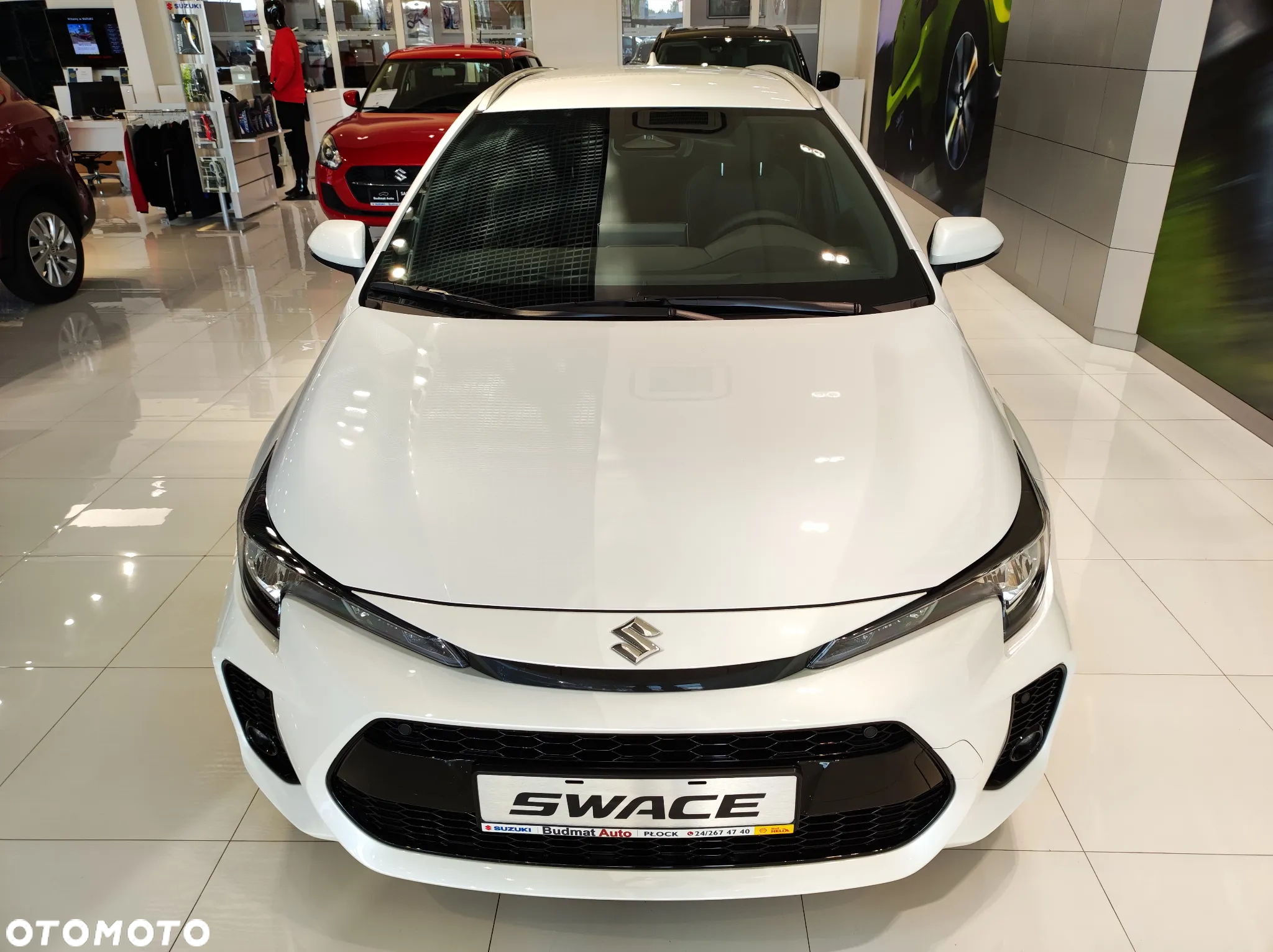 Suzuki Swace 1.8 Hybrid Premium Plus CVT - 3