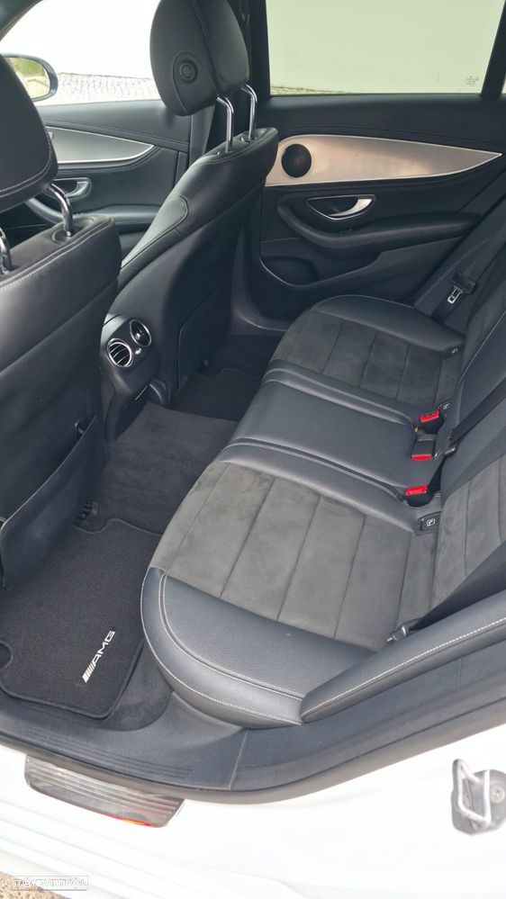 Mercedes-Benz E 220 d 9G-TRONIC AMG Line - 11