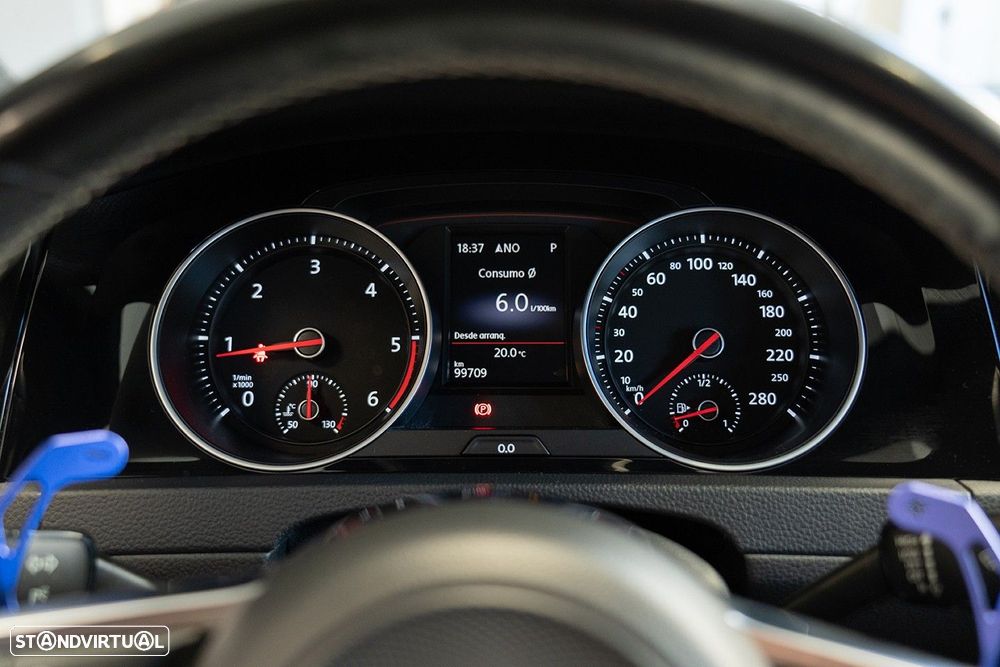 VW Golf 2.0 TDI GTD DSG - 25