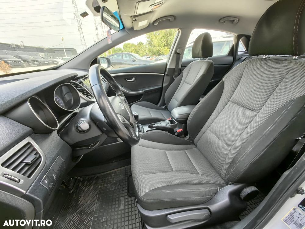 Hyundai i30 - 16