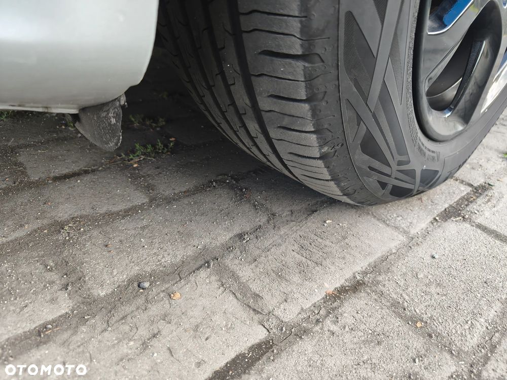 Audi A4 Avant 2.0 TDI e DPF Ambiente - 27