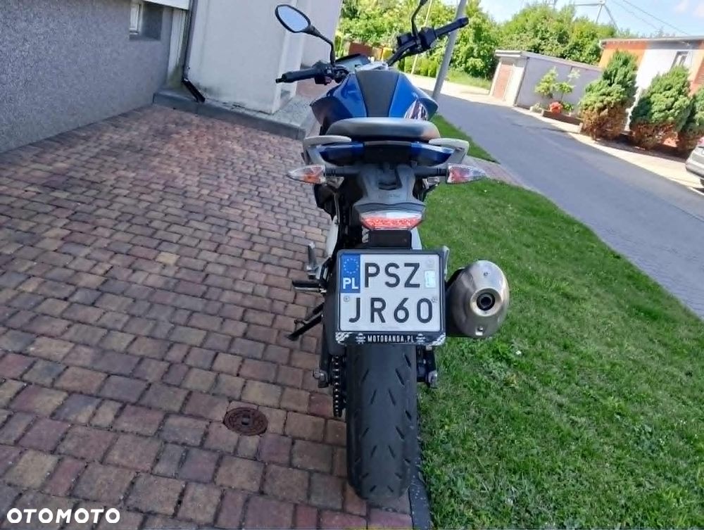 BMW G - 4