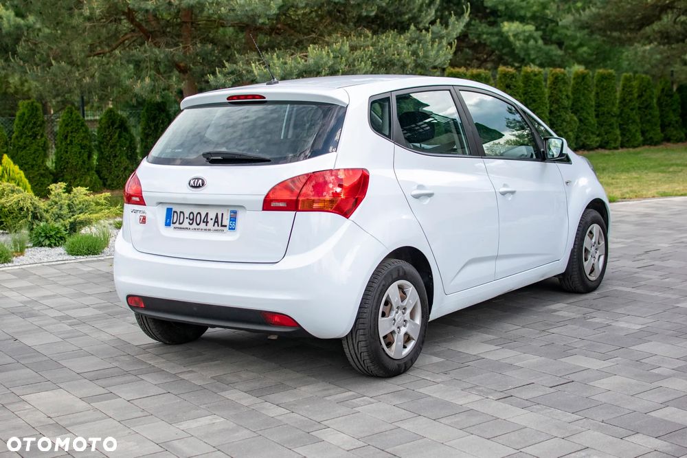 Kia Venga - 20