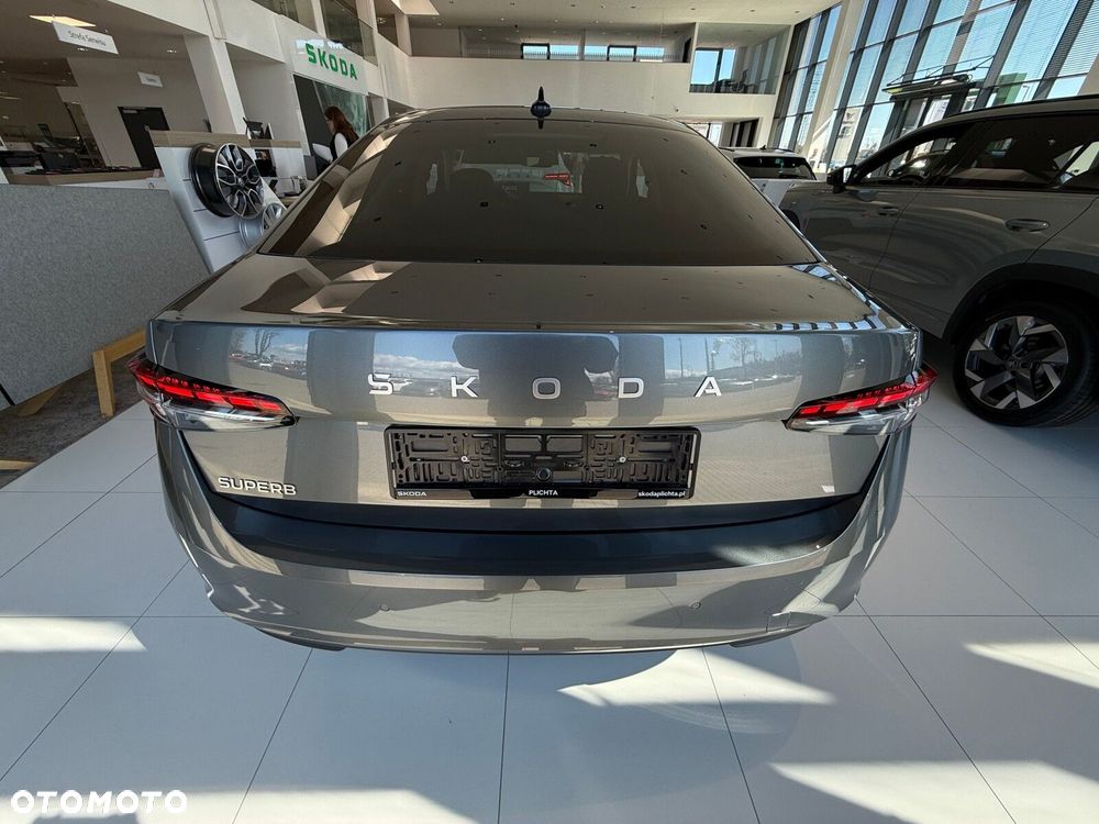 Skoda Superb 2.0 TDI SCR 4x4 Drive DSG - 7