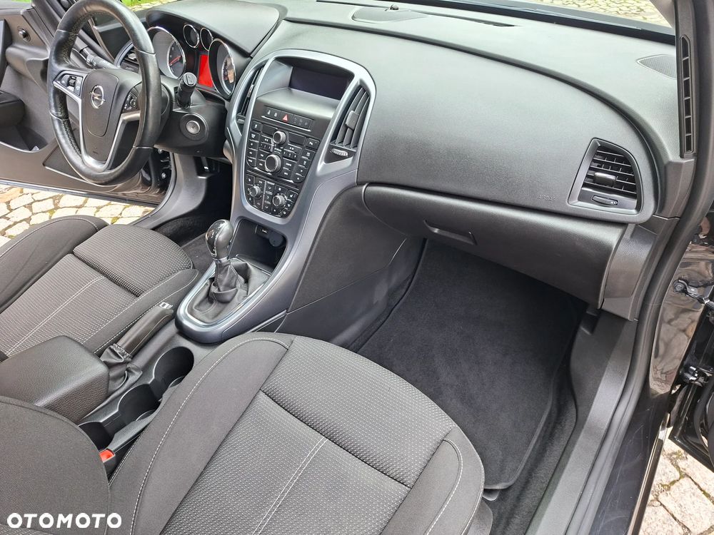 Opel Astra 1.4 Turbo Style - 21