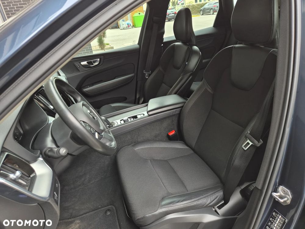 Volvo XC 60 B4 B Inscription - 23