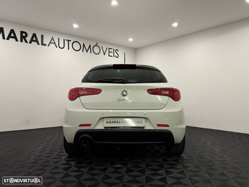Alfa Romeo Giulietta 1.6 JTDM Progression - 8