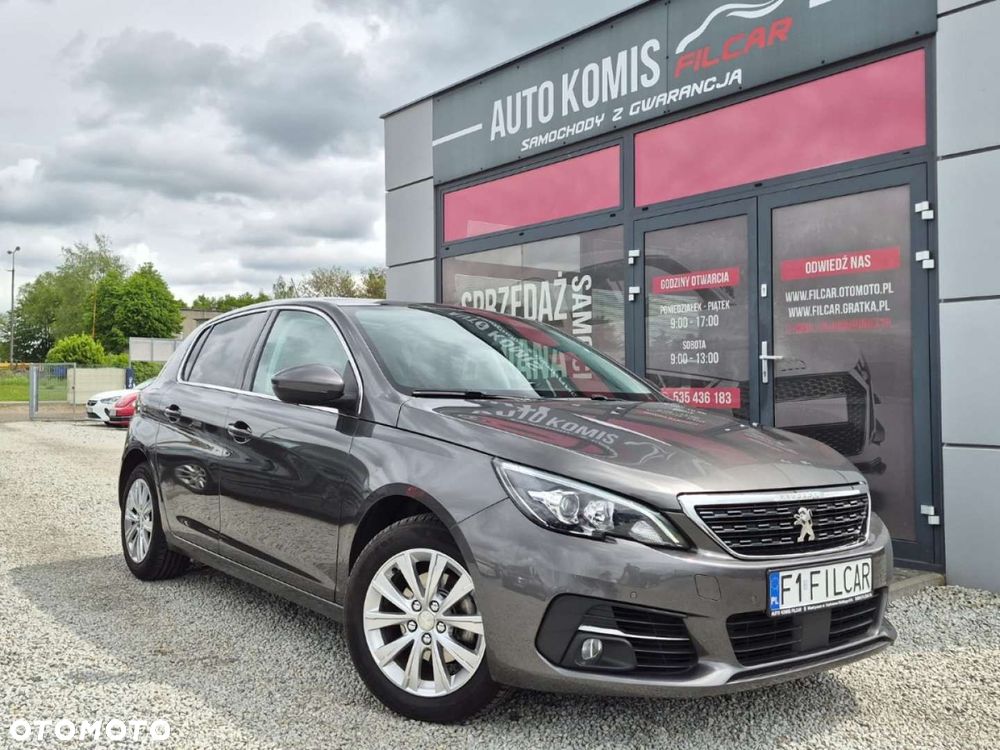 Peugeot 308 - 1