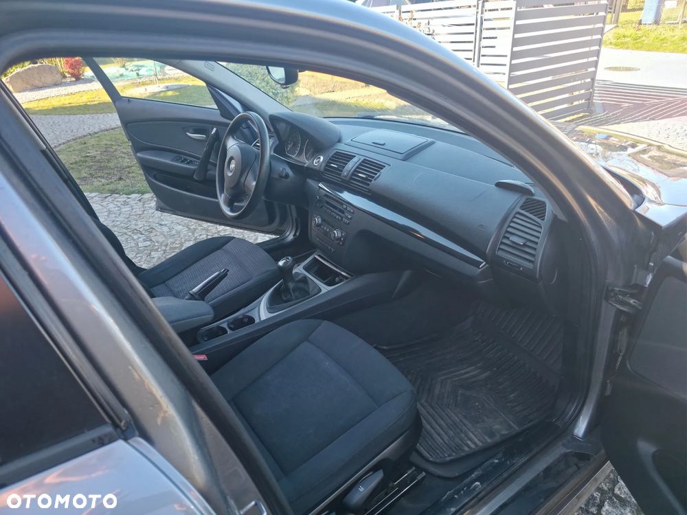 BMW Seria 1 118d - 7