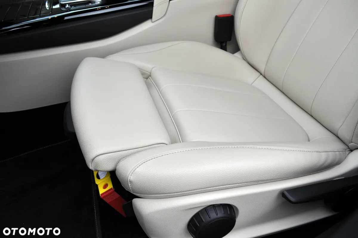 Mercedes-Benz Klasa A 250 e PHEV Progressive 8G-DCT - 23