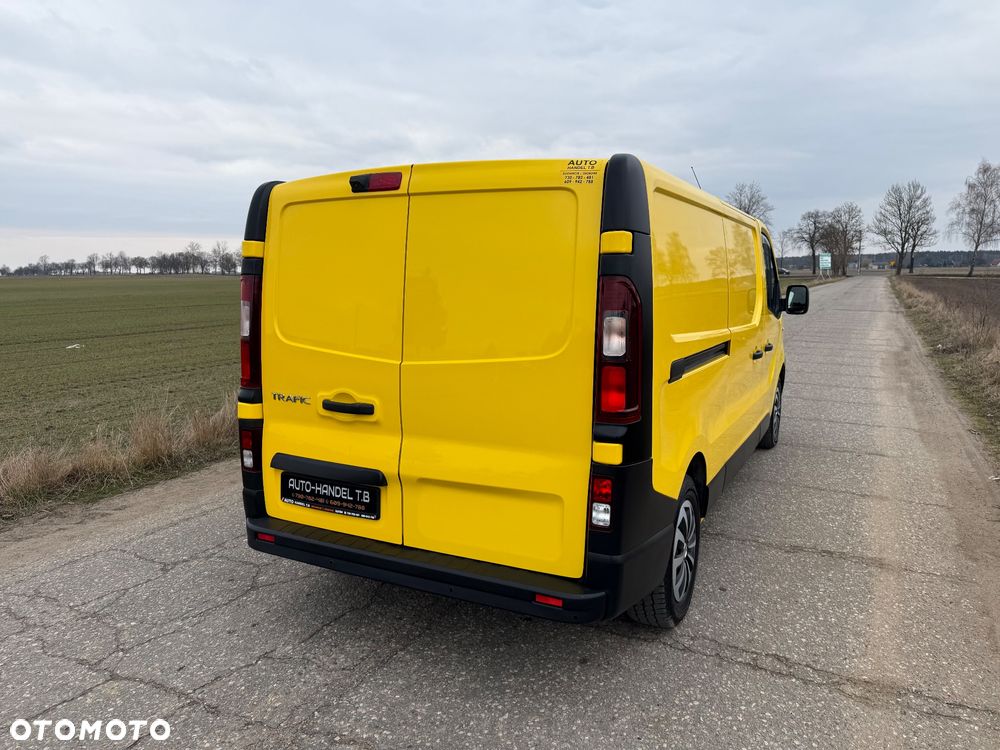 Renault Trafic - 9