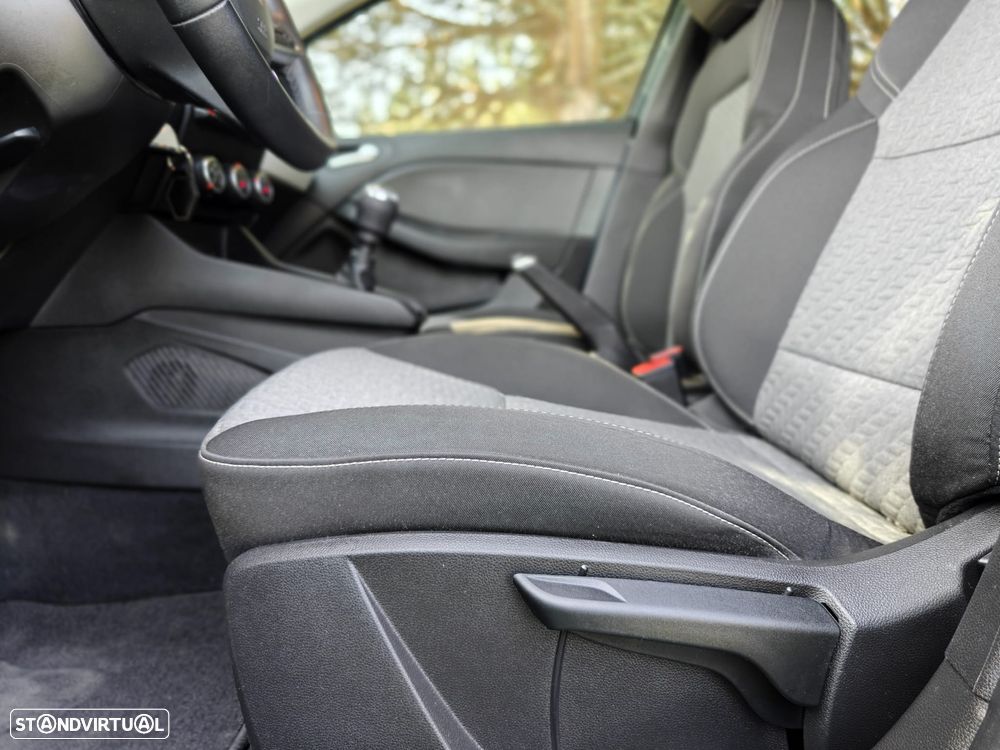 Renault Clio 1.0 TCe Techno - 25