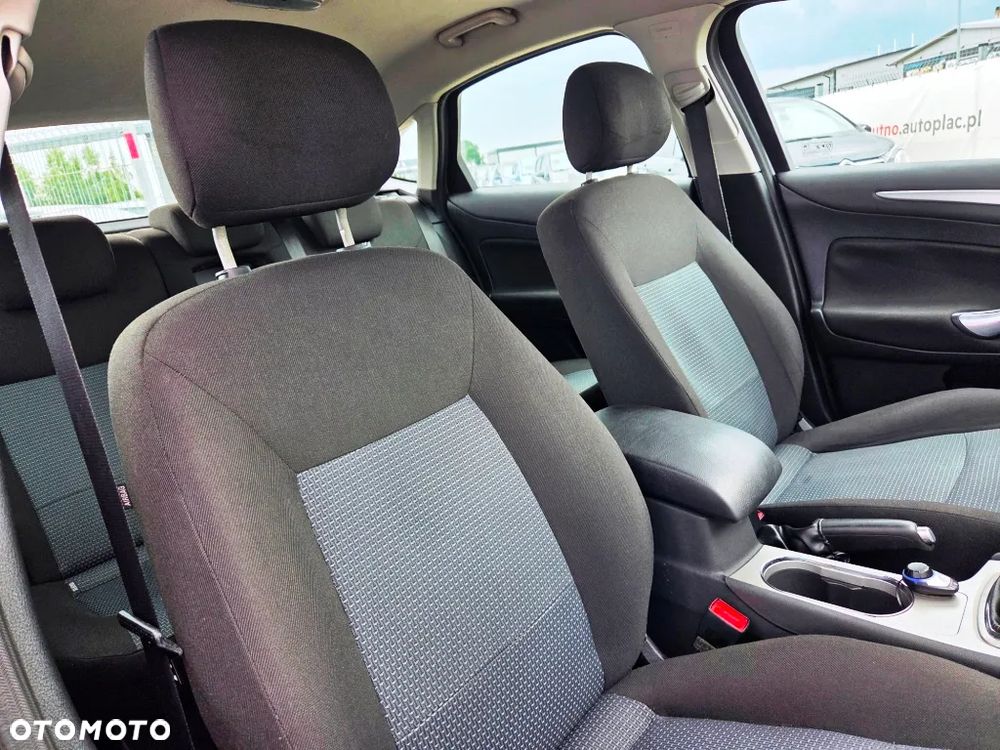 Ford Mondeo 1.8 TDCi Gold X - 28