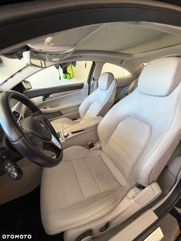 Mercedes-Benz Klasa C 250 CGI BlueEff - 12