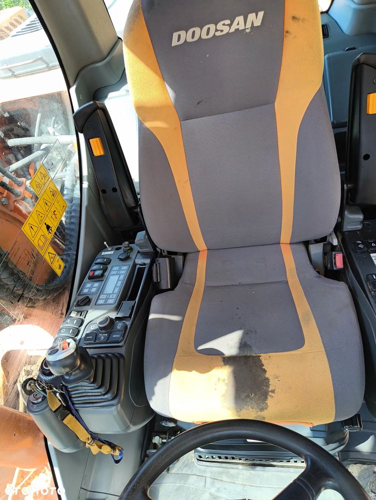 Doosan DX 160 W - 5