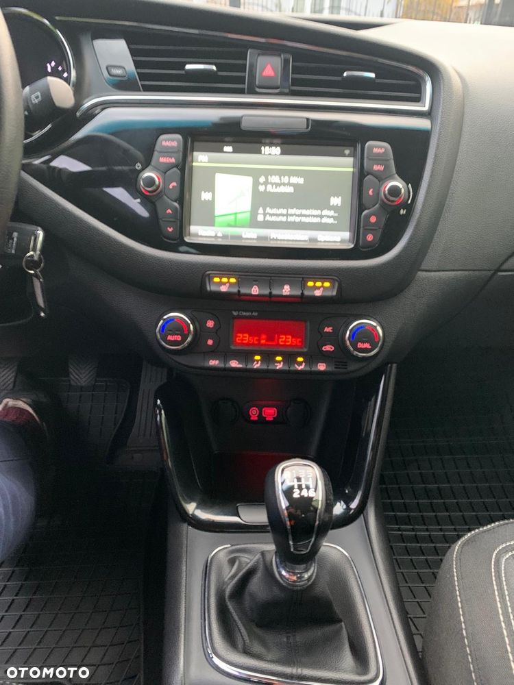 Kia Ceed Cee'd 1.4 XL - 24