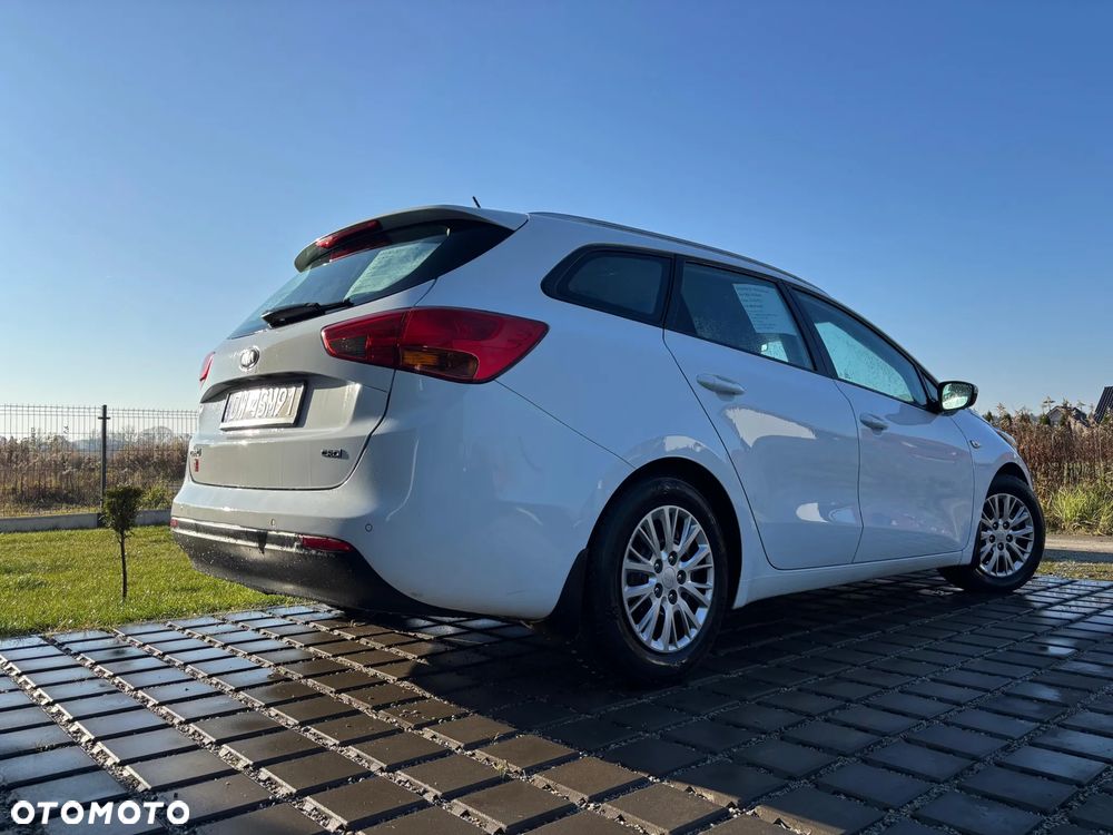 Kia Ceed 1.6 CRDi M - 4