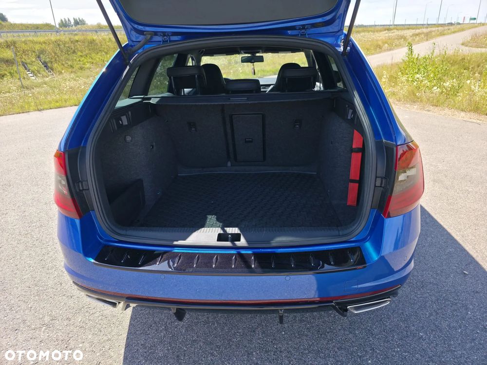 Skoda Octavia 2.0 TDI RS - 14