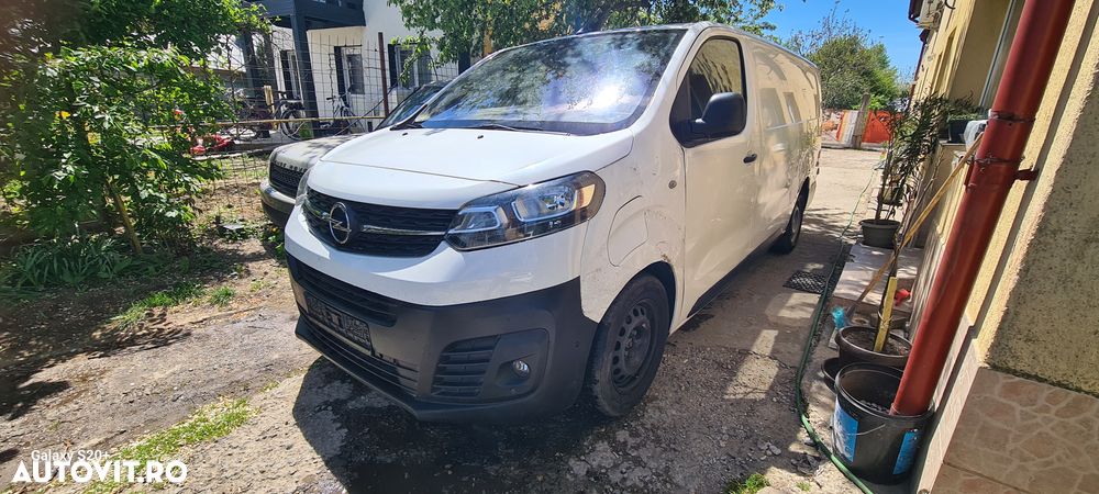 Opel Vivaro - 2