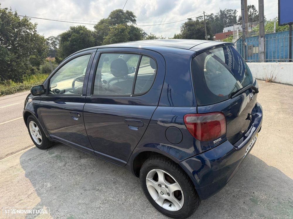 Toyota Yaris 1.0 Luna ABS - 4