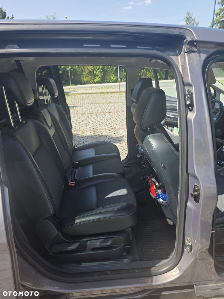 Ford Grand C-MAX 2.0 TDCi Titanium - 10