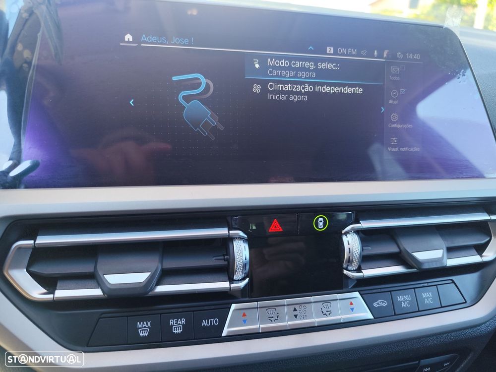 BMW 330 e Touring Auto - 16