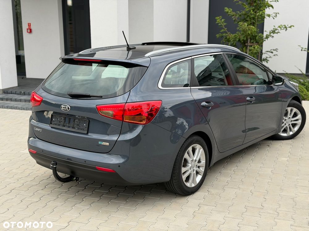 Kia Ceed 1.6 GDI Platinum Edition - 11