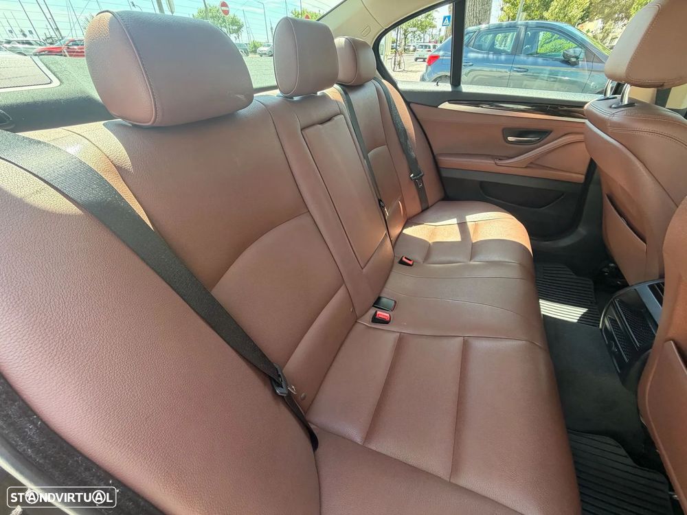 BMW 520 d Line Luxury Auto - 15