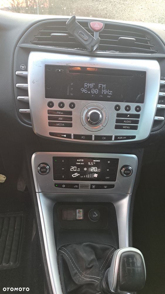 Lancia Delta 1.6 MJ Gold - 7