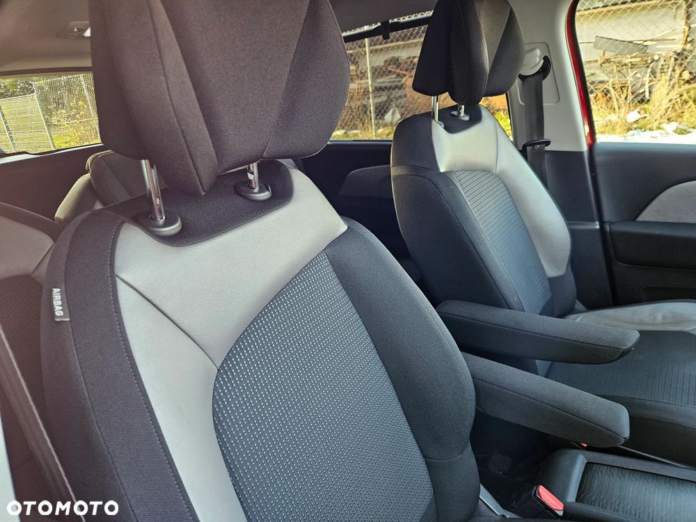 Citroën C4 Picasso e-HDi 115 Exclusive - 16