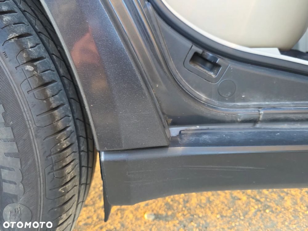 Subaru Outback - 38