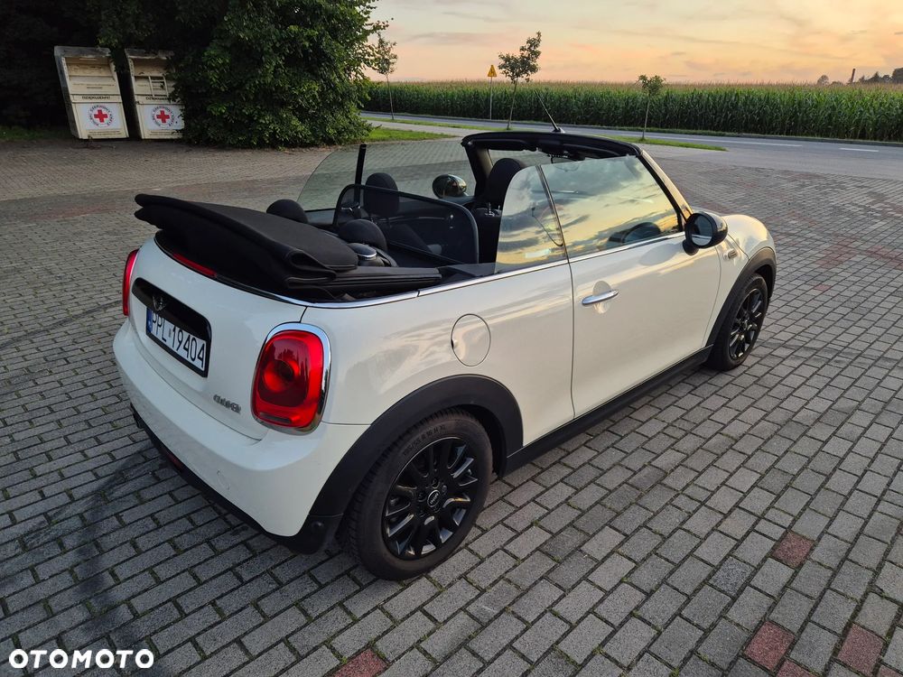 MINI Cooper Cabrio - 7