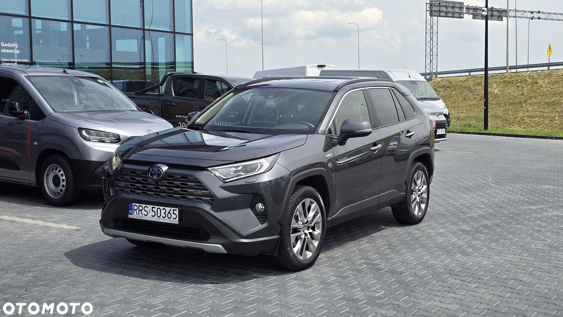 Toyota RAV4 - 2
