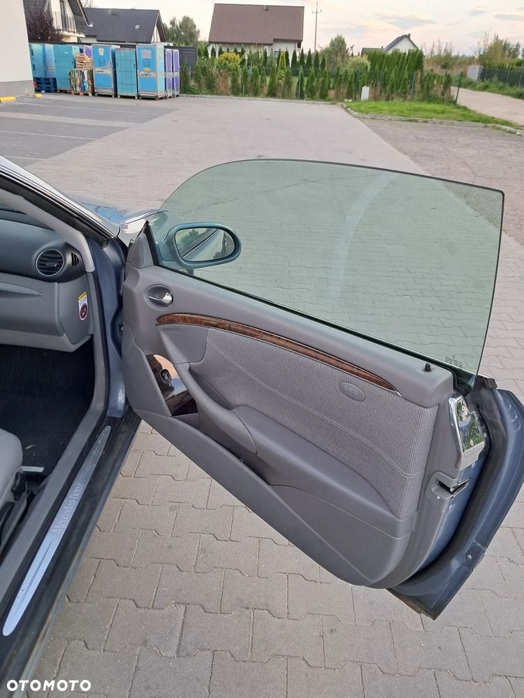 Mercedes-Benz CLK - 11
