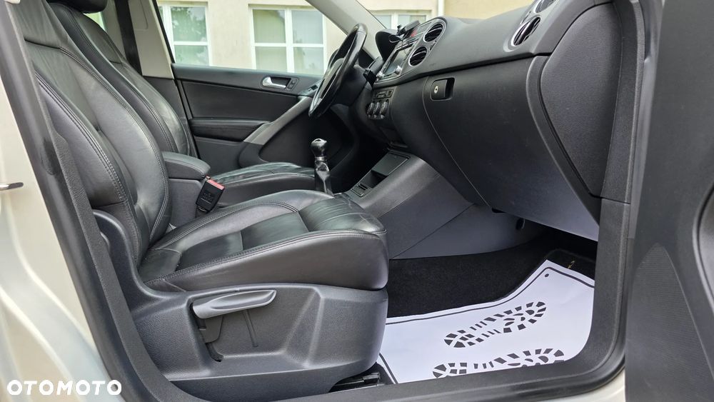 Volkswagen Tiguan 2.0 TDI DPF BlueMotion Technology Freestyle - 26