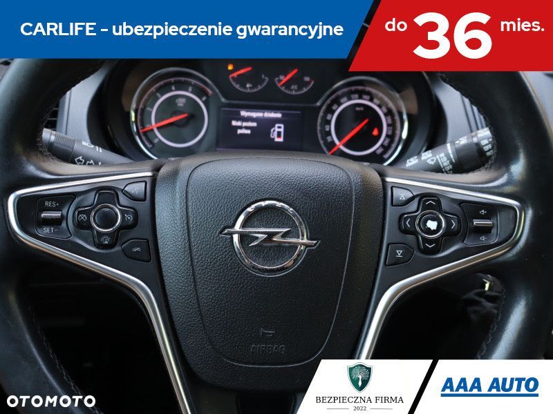 Opel Insignia - 18