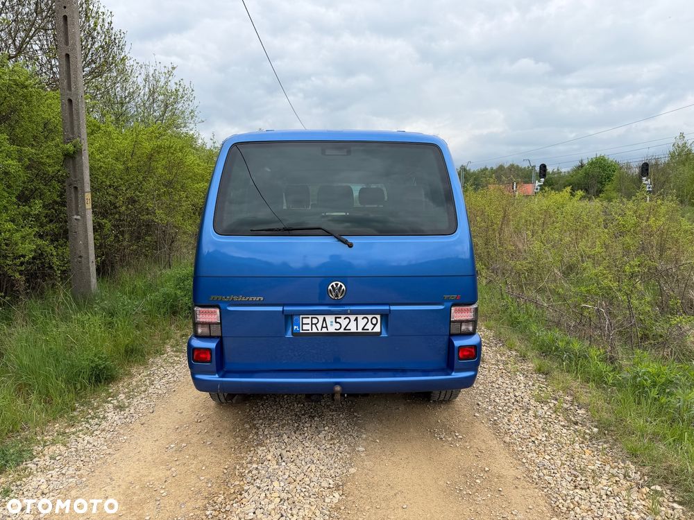 Volkswagen Multivan - 6