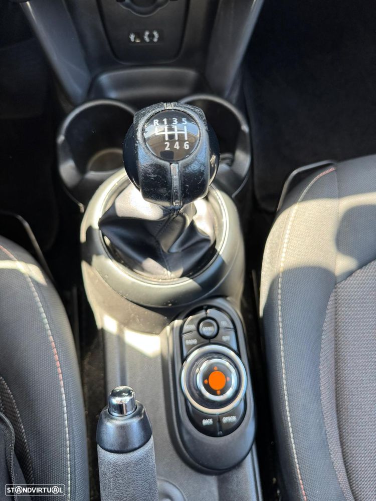 MINI 5 Portas Cooper D Seven - 14