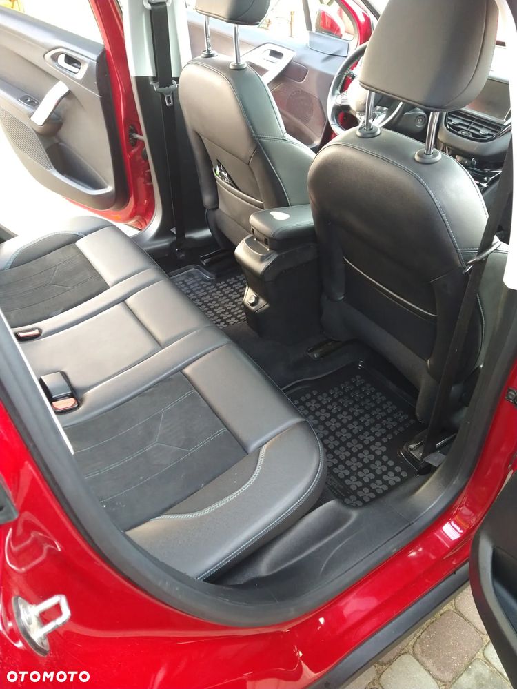 Peugeot 2008 1.2 Pure Tech GPF Crossway S&S - 11