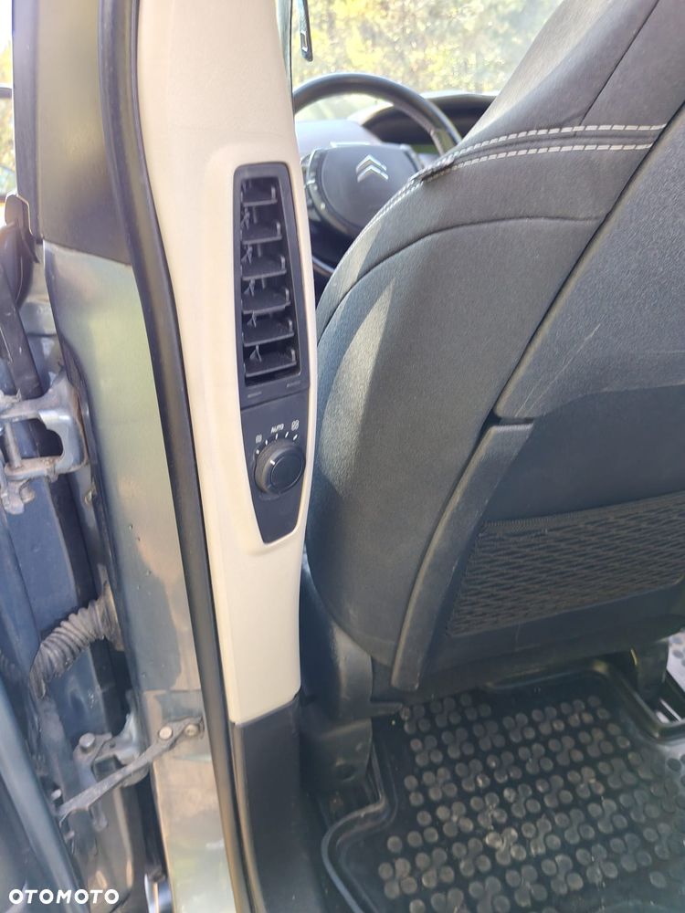 Citroën C4 Picasso 1.6 HDi FAP C-Chic - 10