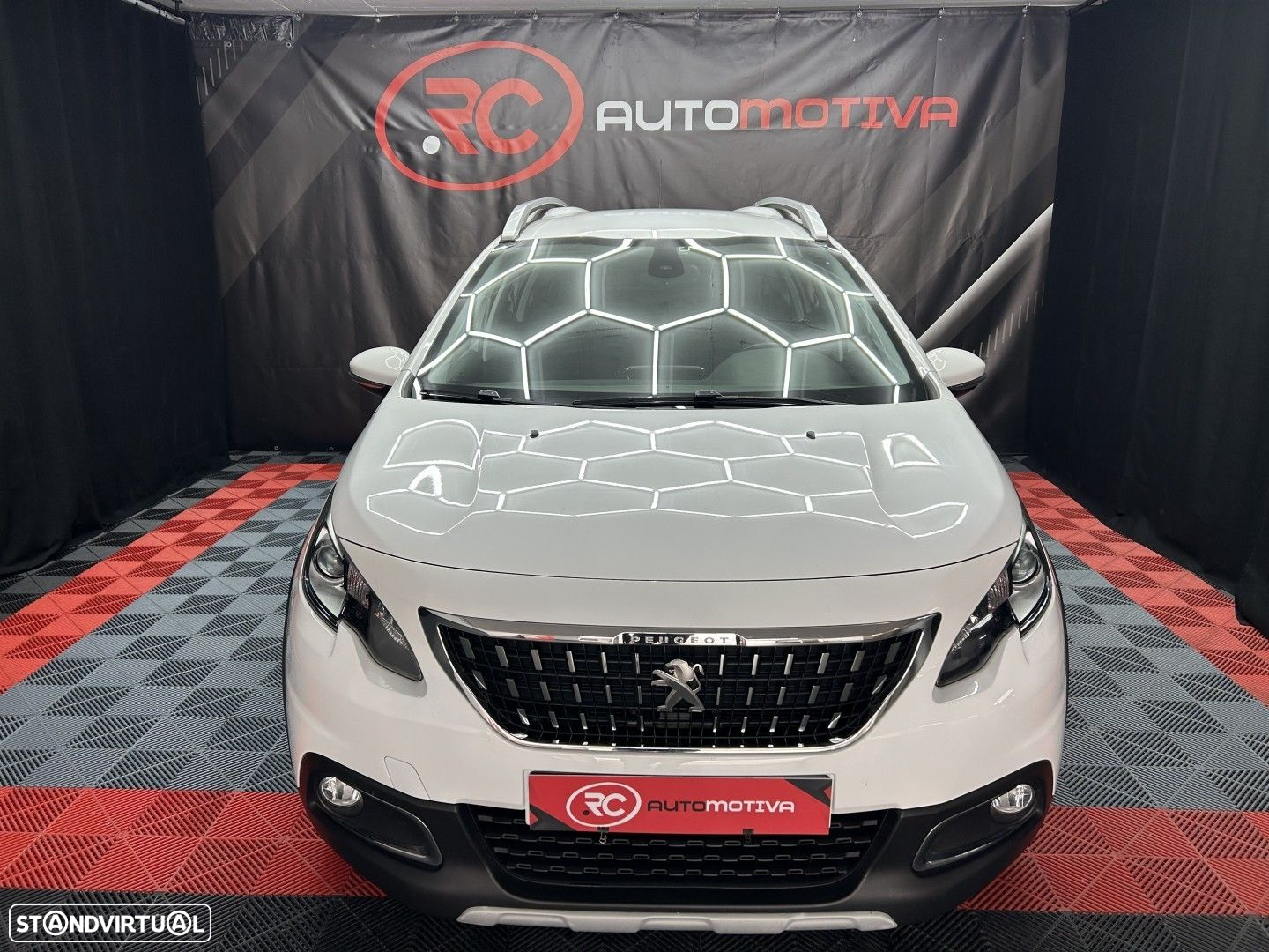 Peugeot 2008 1.2 PureTech Allure EAT6 - 2