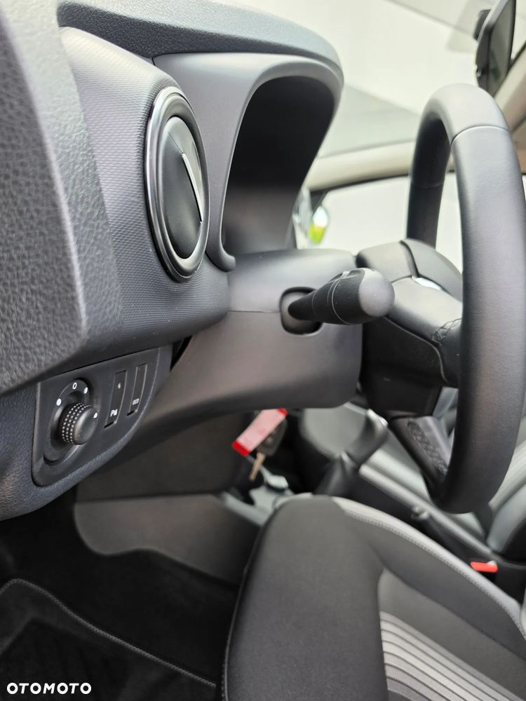 Dacia Sandero 0.9 TCe SL Celebration S&S EU6 - 21