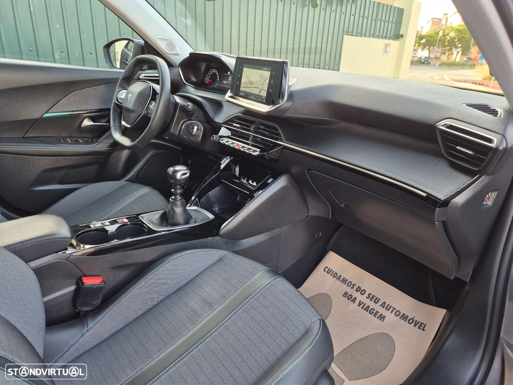 Peugeot 2008 1.2 PureTech Allure Pack - 44