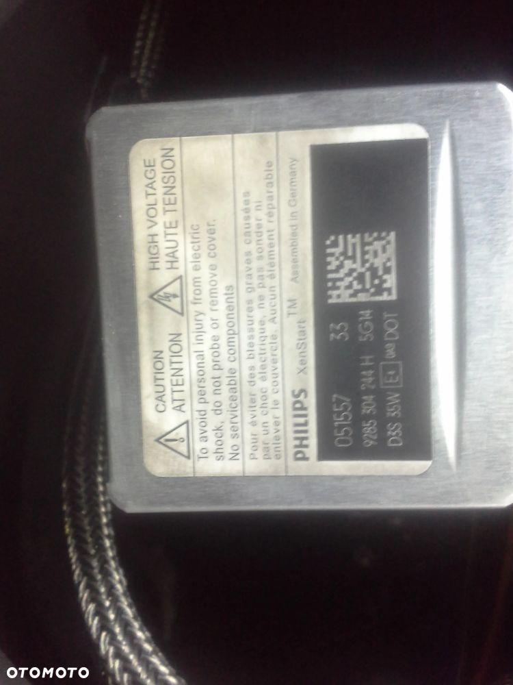 Audi A4 B8 2011r. lampy przednie komplet Xenon 8K0941003 8K0941004 Europa - 15