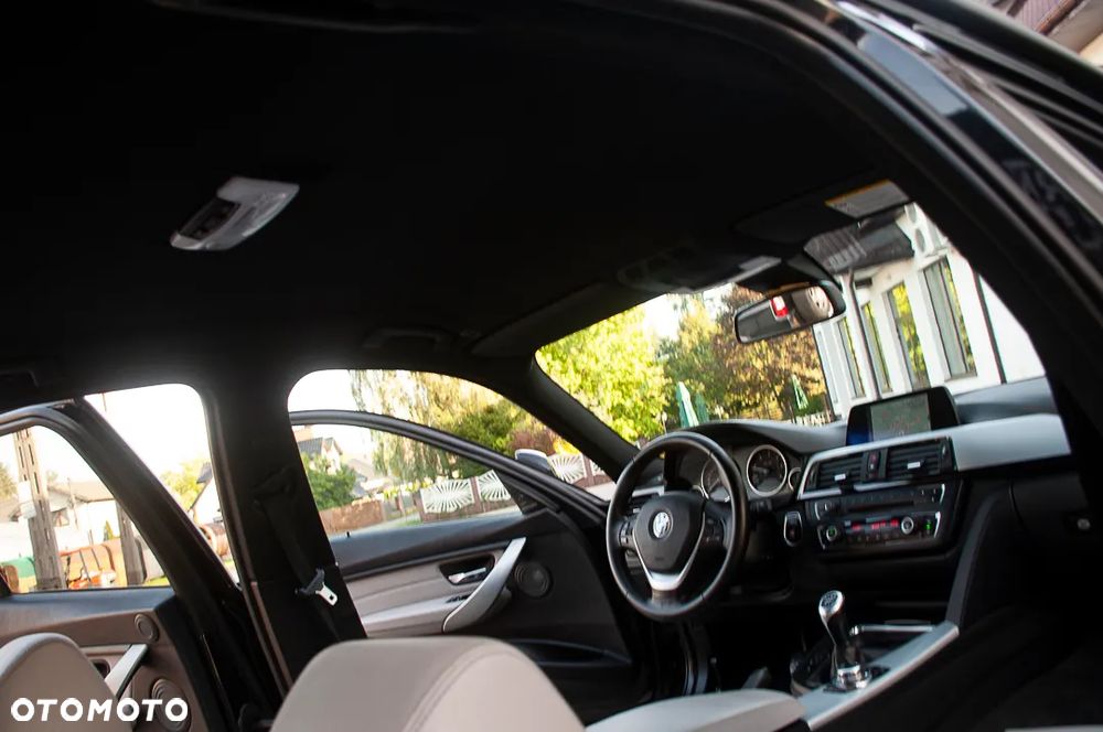 BMW Seria 3 320d M Sport Edition - 28