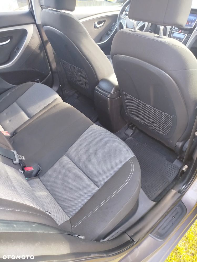 Hyundai i30 1.6 CRDI Trend - 7