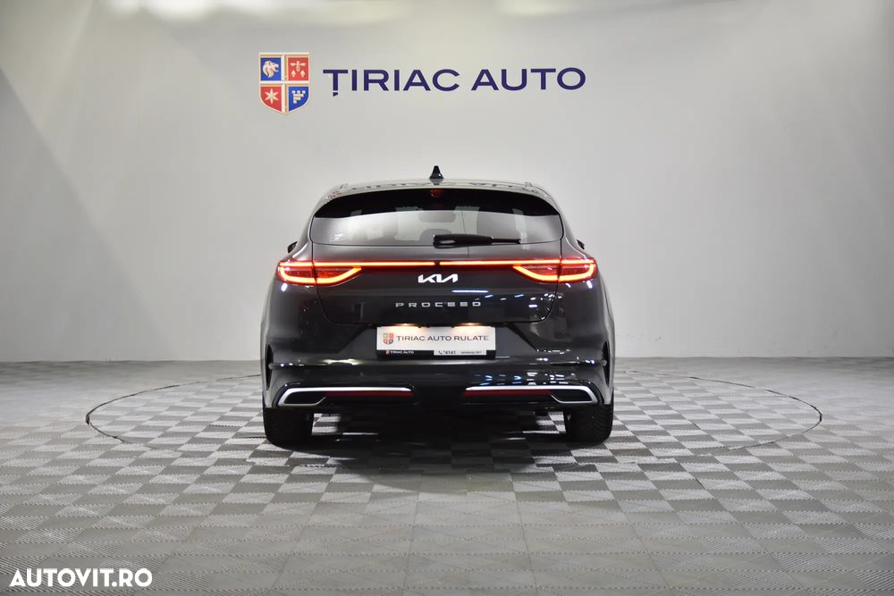 Kia Pro Ceed 1.5 T-GDI 7DCT GT Line - 4
