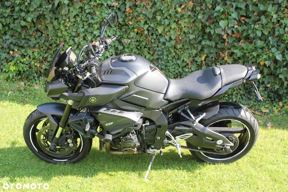 Yamaha MT - 5